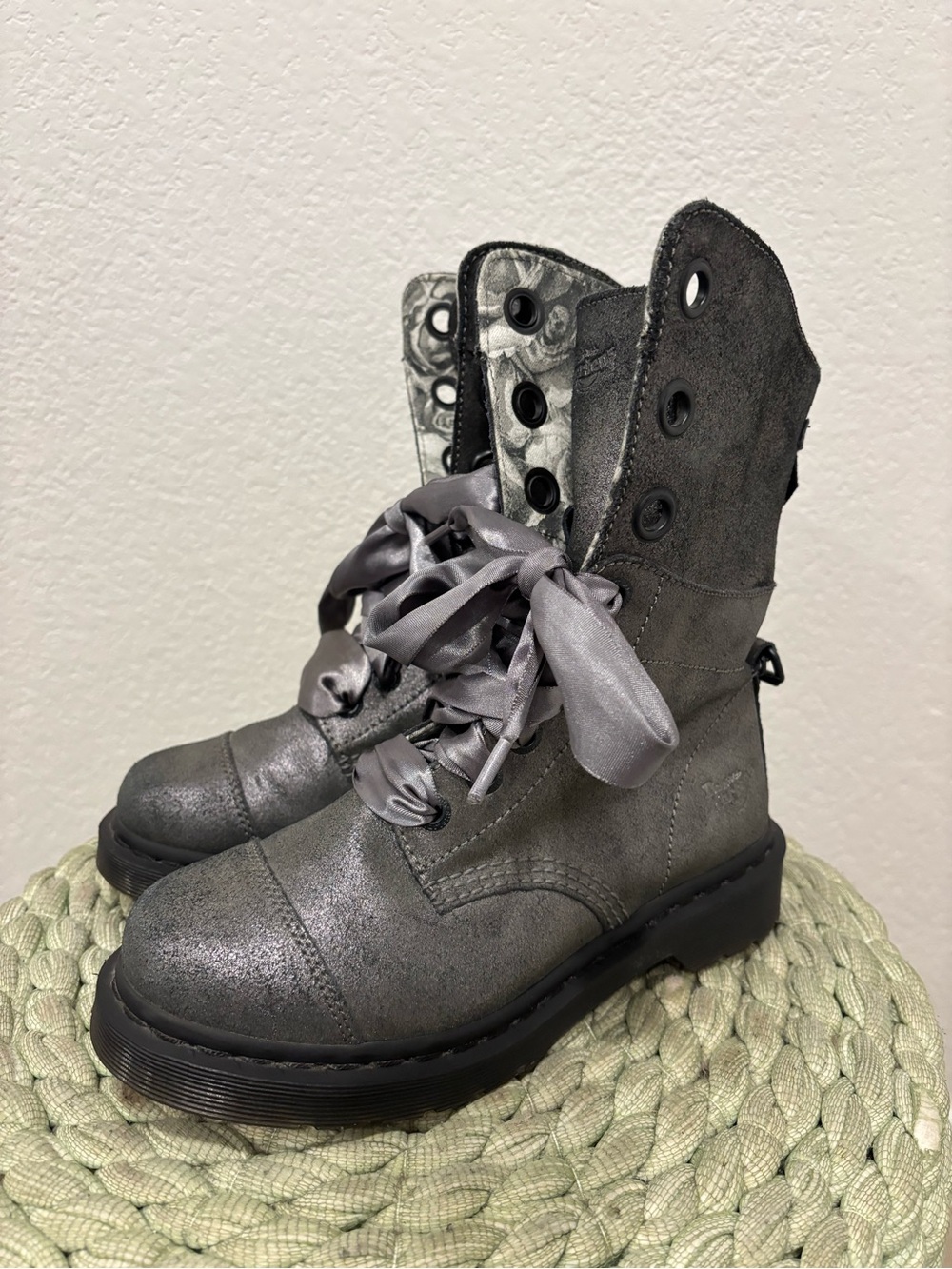 Dr. Martens Aimilie Silver Glitter Skull Roses Triumph Combat Boots